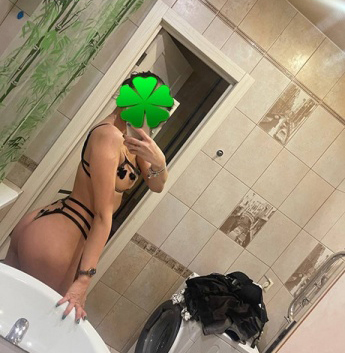 Со мной ты окунешься в мир страсти и наслаждения. Я креативная и открытая, всегда готова испытывать новые вещи в постели. Позволь мне побаловать тебя своими опытными руками и заботливым характером. У меня есть множество возможностей и услуг, которые доставят тебе удовольствие: классический секс, оральные ласки, анальный секс и многое другое. У меня есть отличные отзывы от предыдущих клиентов, которые гарантируют качество и профессионализм моих услуг. Жду встречи с тобой, чтобы сделать твою ночь особенной и запоминающейся. Для тебя приготовлены яркие фотографии, чтобы ты мог окончательно убедиться в моей привлекательности. Доверься мне и получи настоящий праздник удовольствий.🔥💋🌟 5301, 23 года